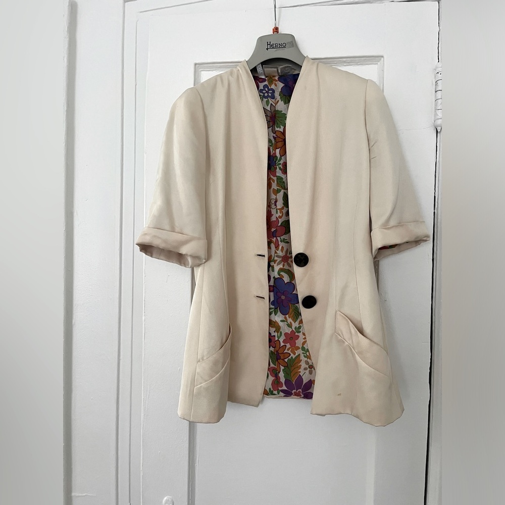 Krizia Silk Short Sleeve Blazer Lined with Floral Silk
